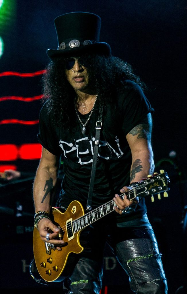 Slash laying down guitar tracks for new Guns N’ Roses record?