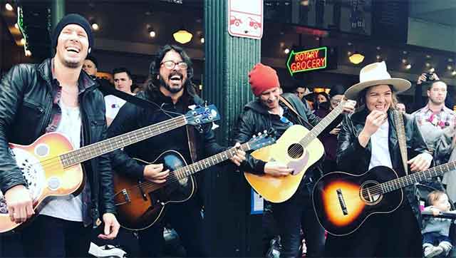 Dave Grohl turns busker in Seattle with Brandi Carlile