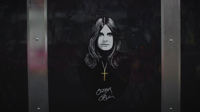 Ozzy Osbourne premieres “Ordinary Man” music video