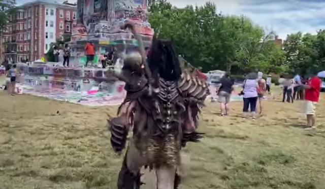 GWAR reminds everyone to sign petition by showing up at the Robert E. Lee Statue