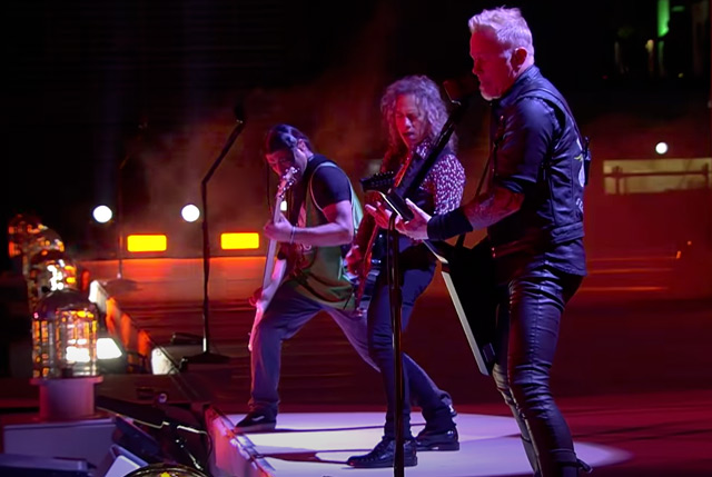 Watch Metallica’s entire 2017 set in Mexico City